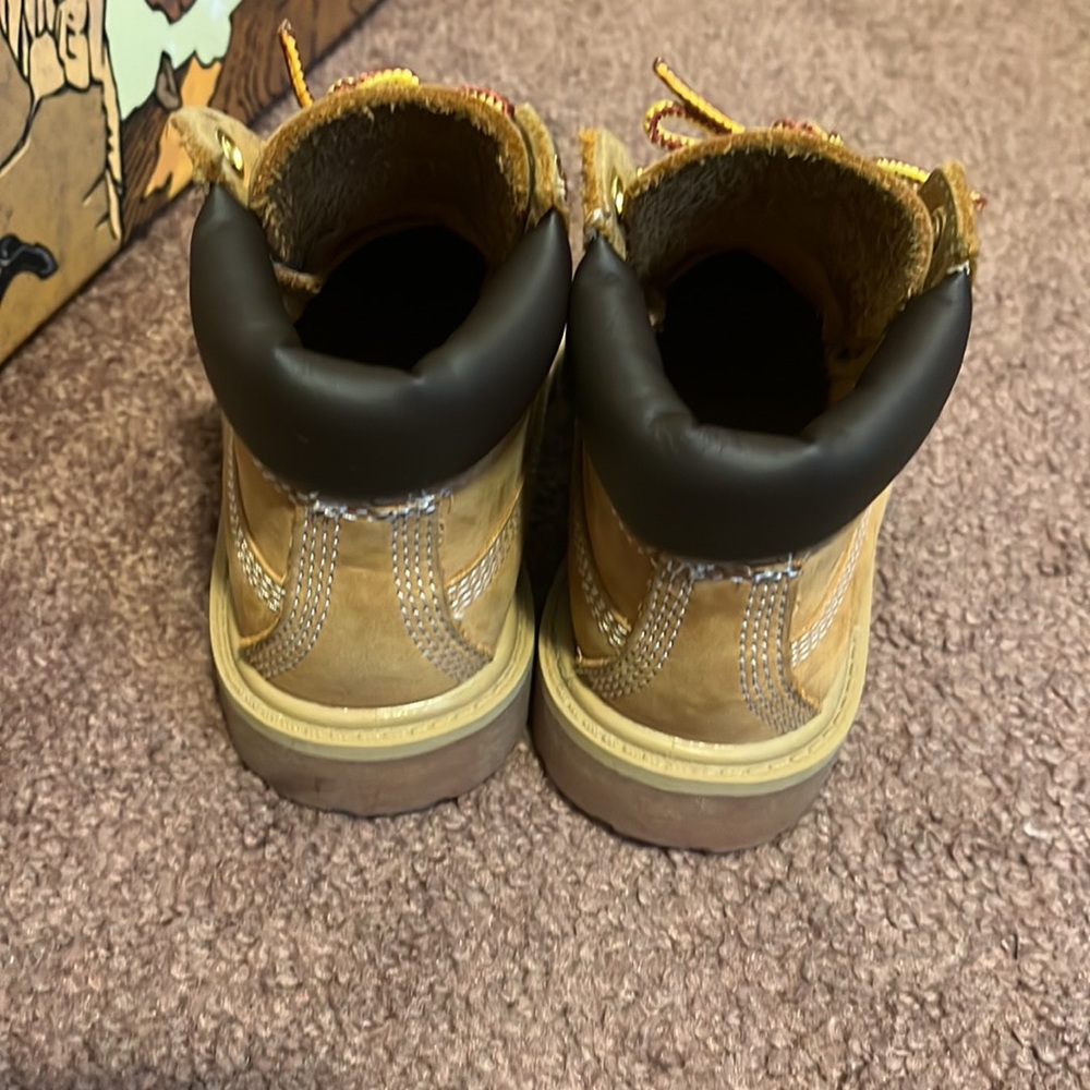 Timberlands - Picture 3 of 6